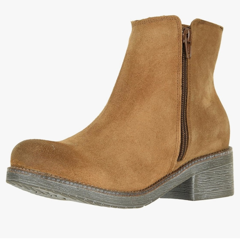 Naot Tan Suede Ankle Bootie. Size 10